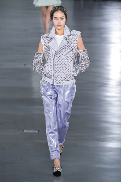 Look 51